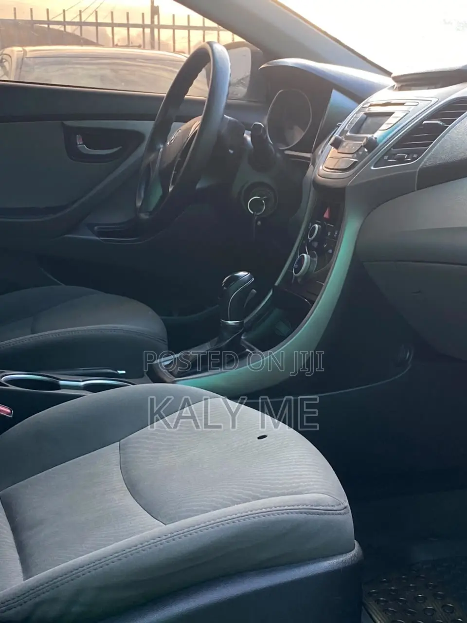 Hyundai Elantra 2016 White