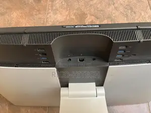 Desktop Computer Dell Inspiron 24 5000 16GB AMD Ryzen 7 SSD 512GB