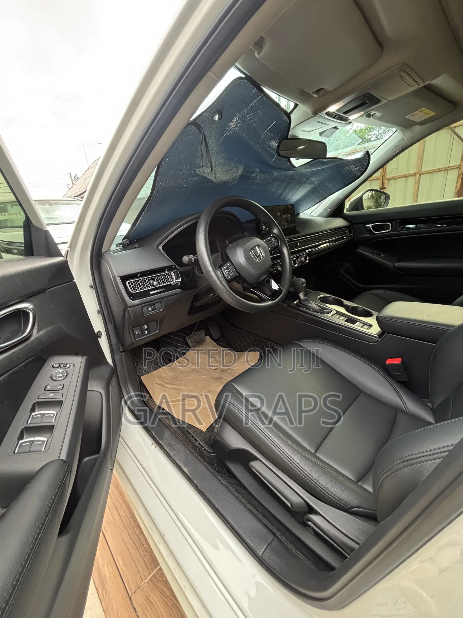 Honda Civic 2024 White