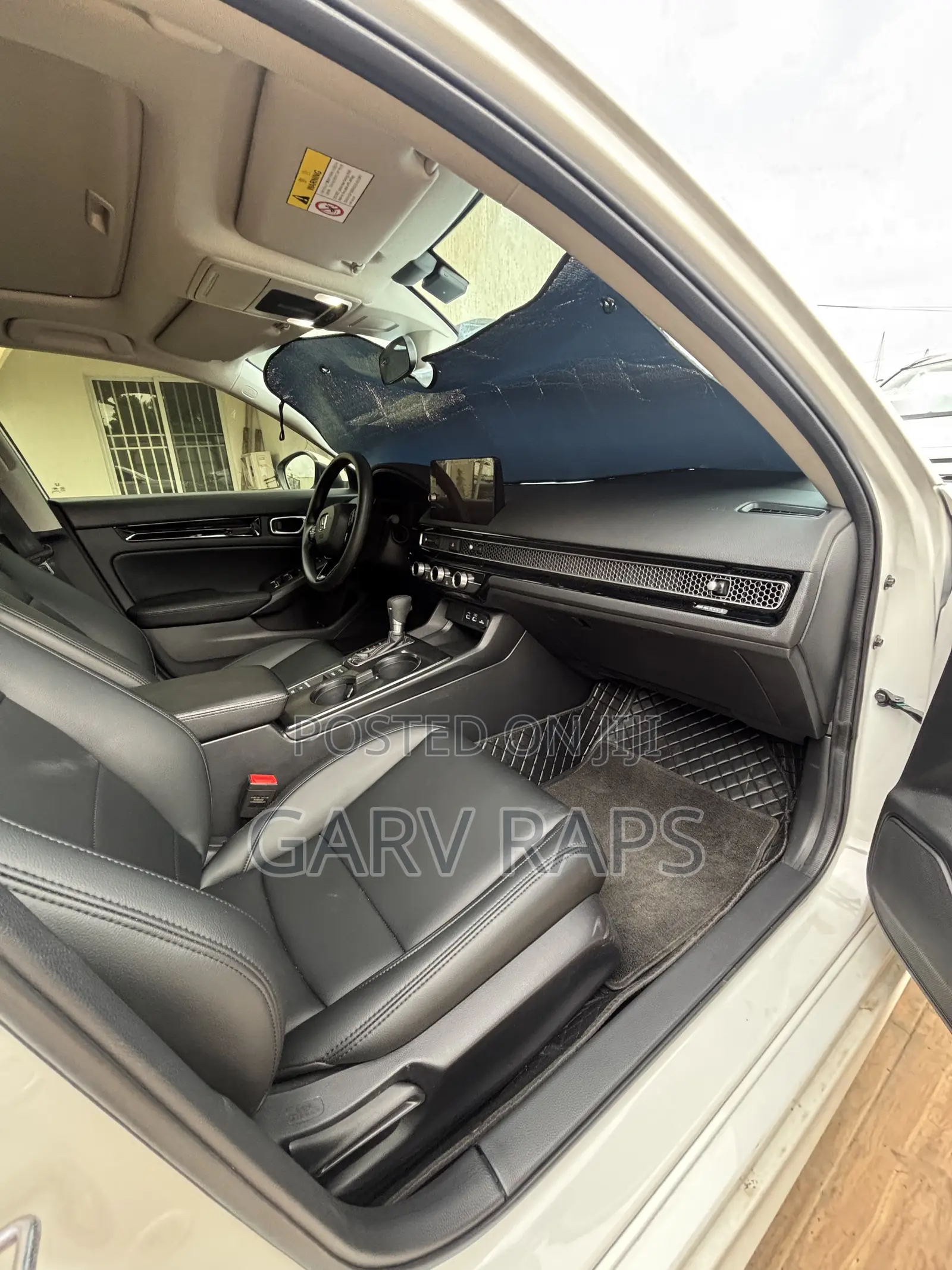 Honda Civic 2024 White