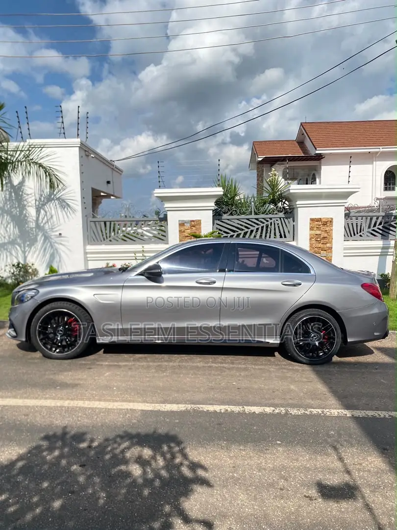 Mercedes-Benz C300 Sport 4Matic Sedan AWD (2.0L 4cyll 7A) 2016 Gray