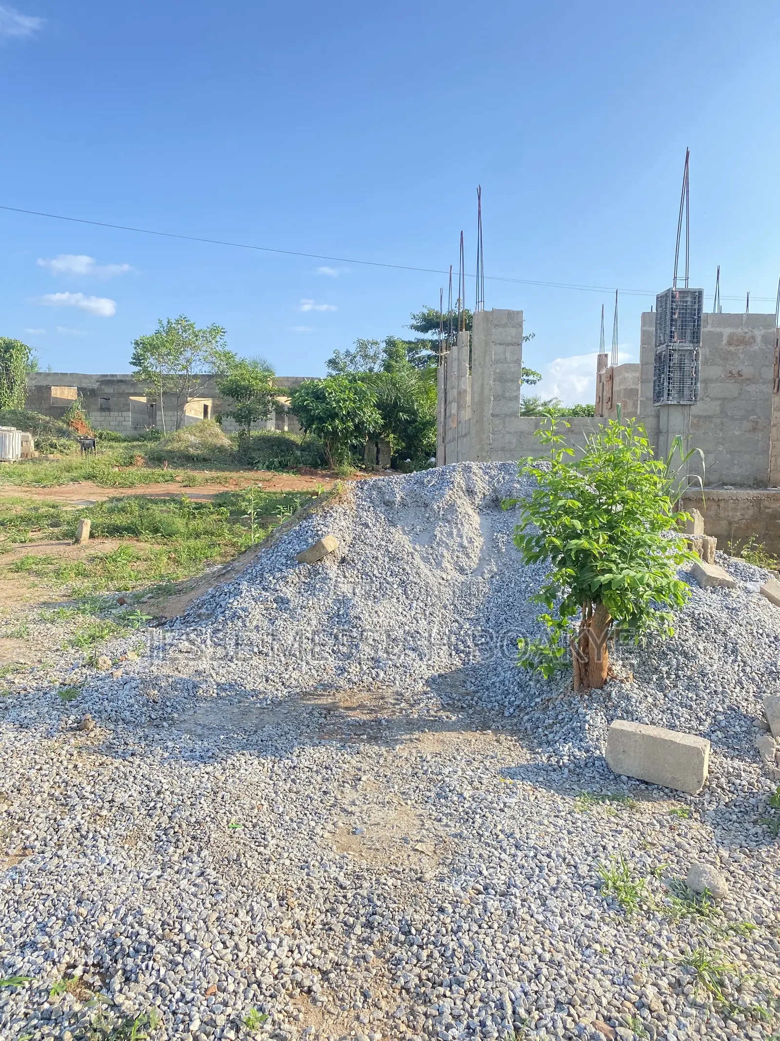 7bdrm Block of Flats in J&J Estate Limited, Ejisu-Juaben Municipal