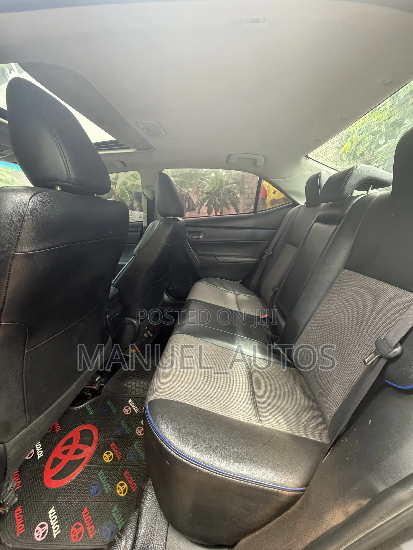 Toyota Corolla SE Special Edition 4dr Sedan (1.8L 4cyl CVT) 2017