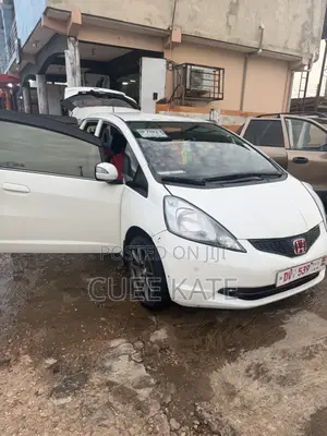 Honda Fit Sport Automatic 2010 White