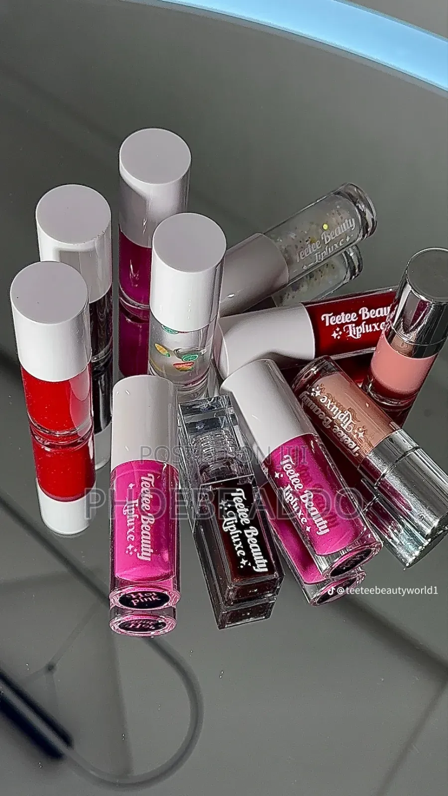 Lip Gloss and Lip Care