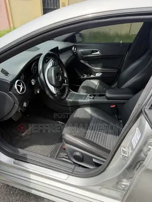 Mercedes-Benz CLA-Class CLA 180 d Sedan 2014 Silver