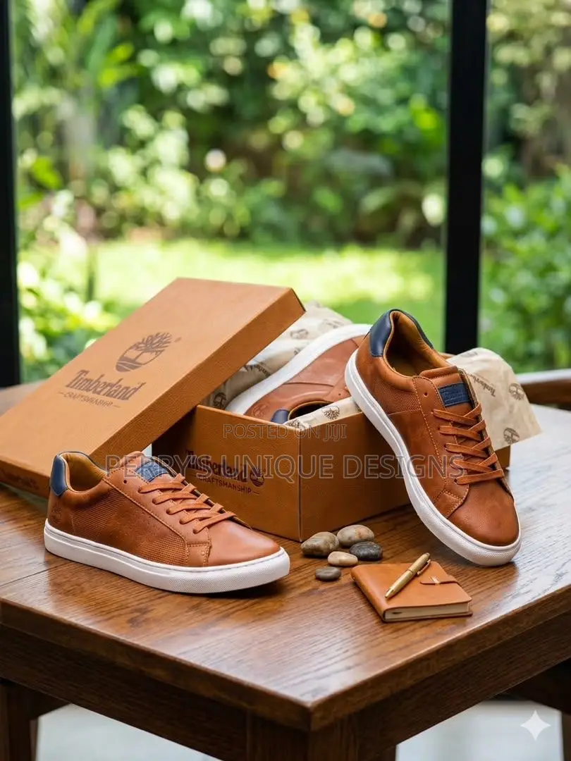 Timberland Men's Premium Low-Top Brown Leather Sneakers