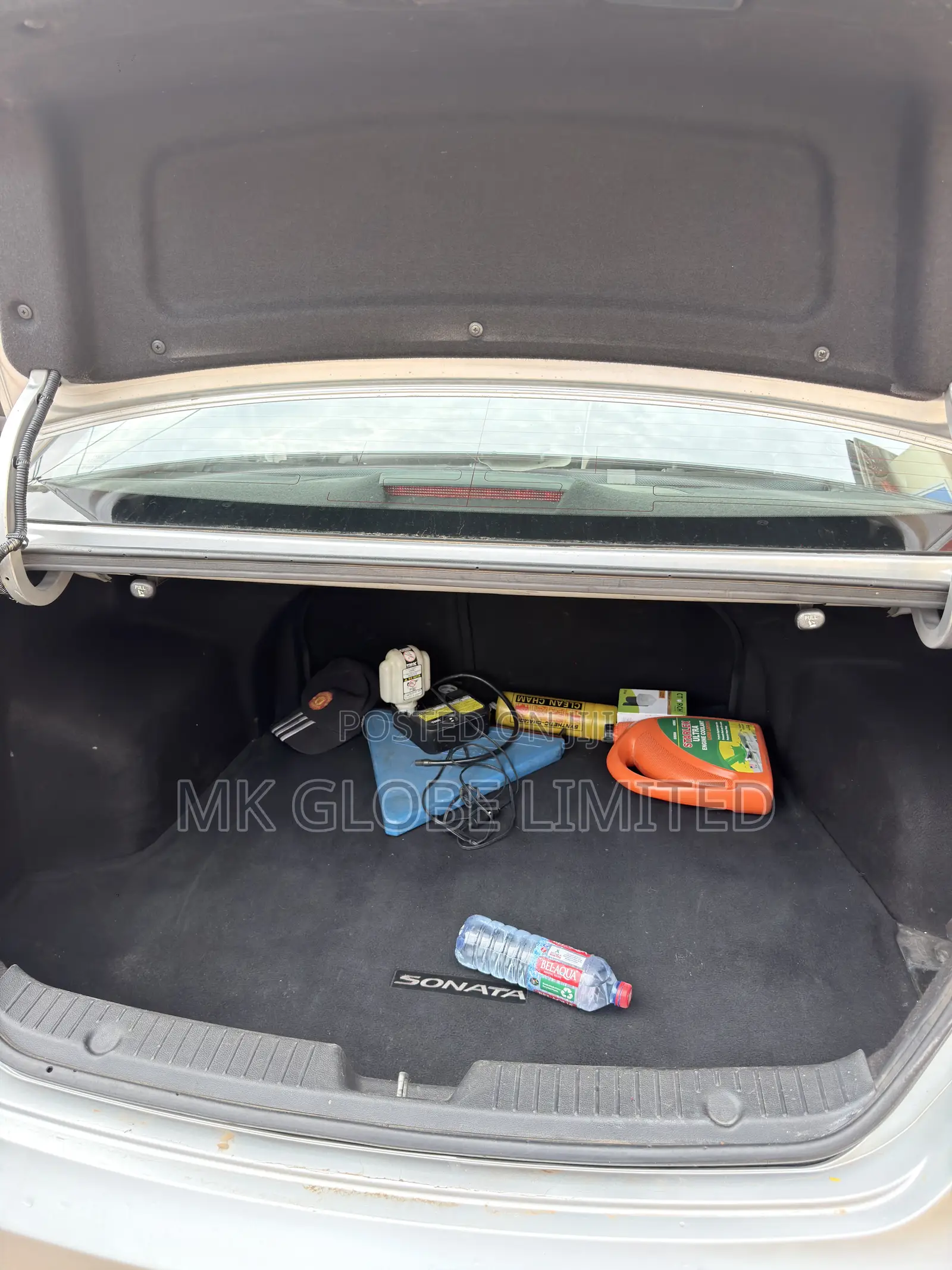 Hyundai Sonata SE 2.0T Sedan FWD (2.0L 4cyl 6A) 2012 Silver