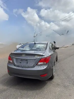 Hyundai Accent SE Sedan 2017 Gray