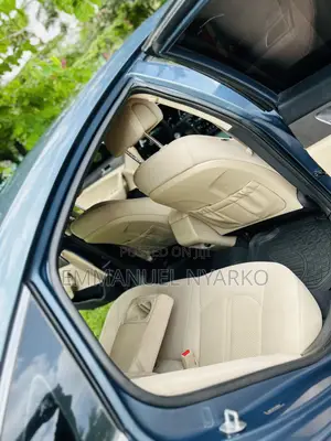 Hyundai Sonata Base Sedan FWD (2.4L 4cyl 6A) 2016 Gray