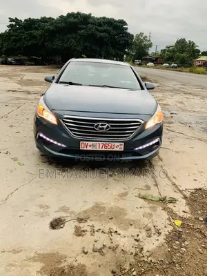 Hyundai Sonata Base Sedan FWD (2.4L 4cyl 6A) 2016 Gray