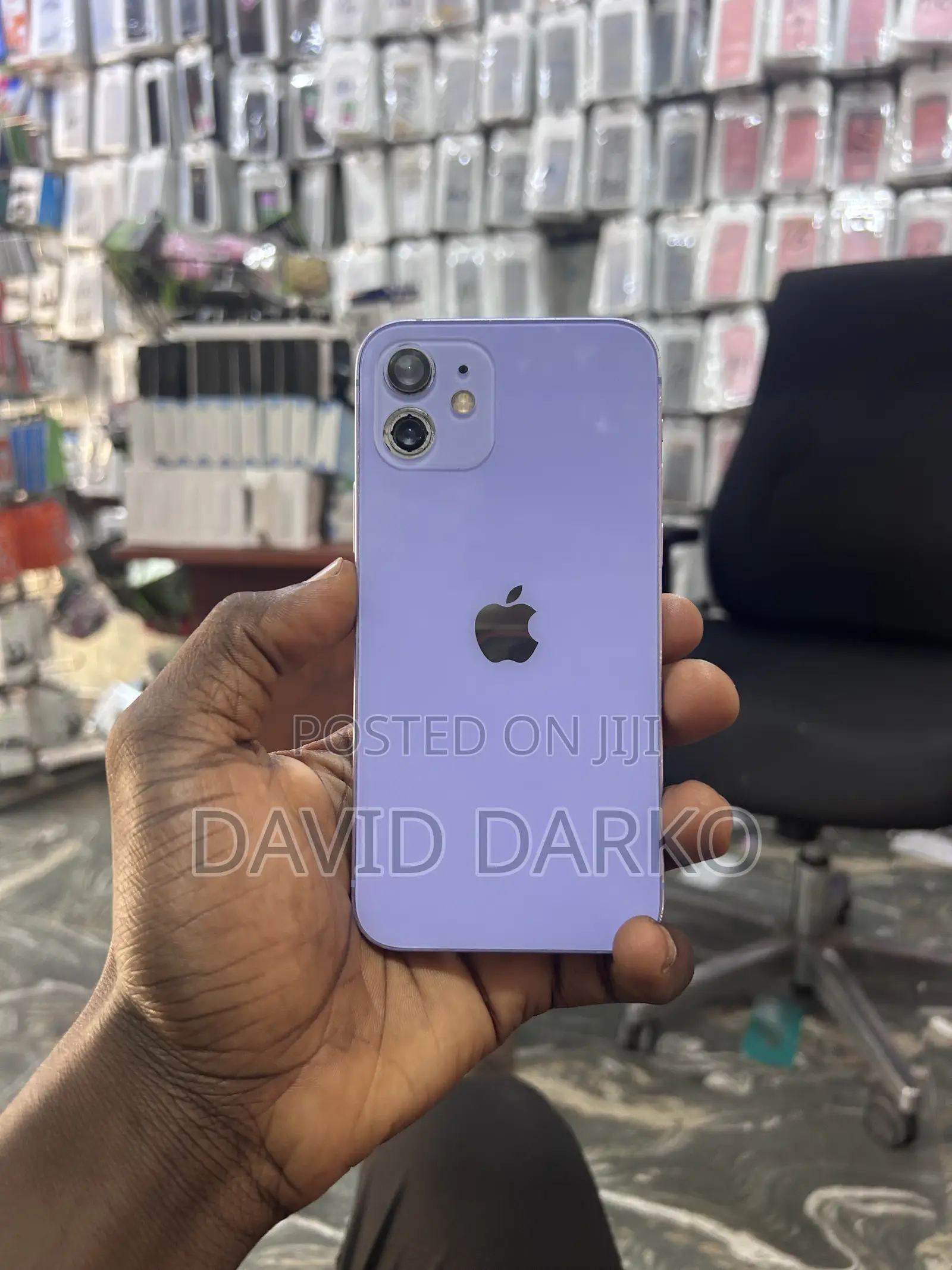 Apple iPhone 12 64 GB Purple