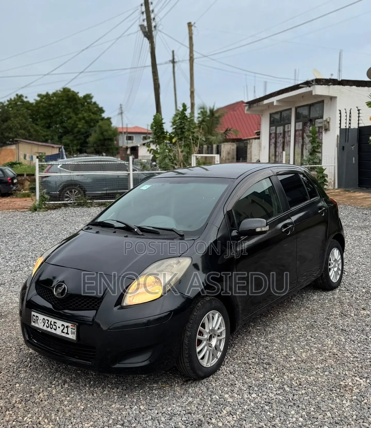 Toyota Vitz 1.3 AWD 3dr 2010 Black