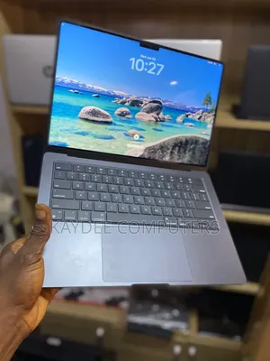 Laptop Apple MacBook Pro 2024 M4 16GB Apple M4 SSD 512GB