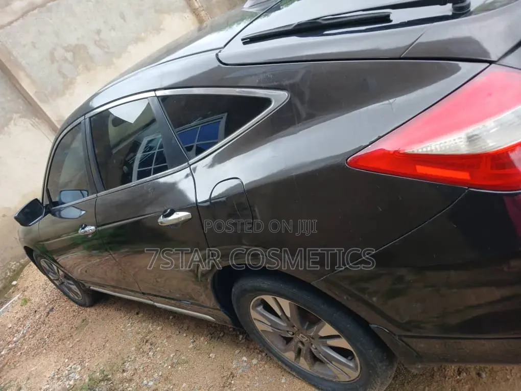 Honda Crosstour 3.5 AWD 2013 Brown