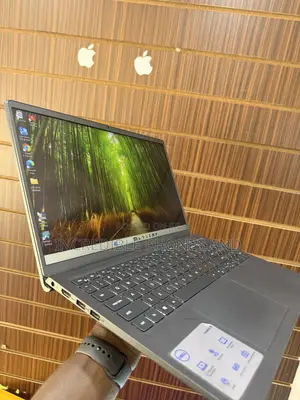 Laptop Dell Inspiron 15 8GB Intel Core i5 SSD 256GB