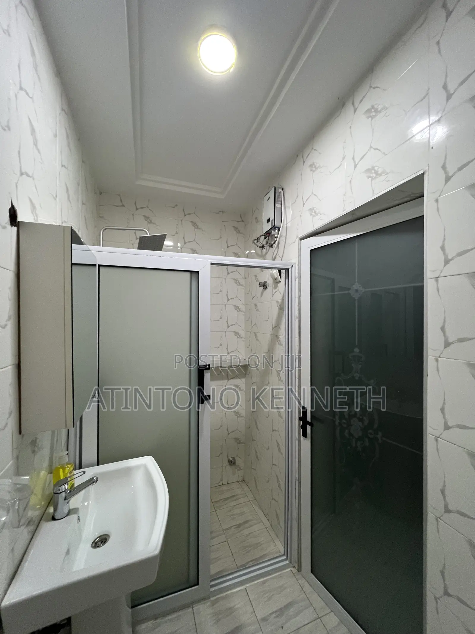 Furnished 2bdrm Block of Flats in Jah Bless, Amrahia for rent
