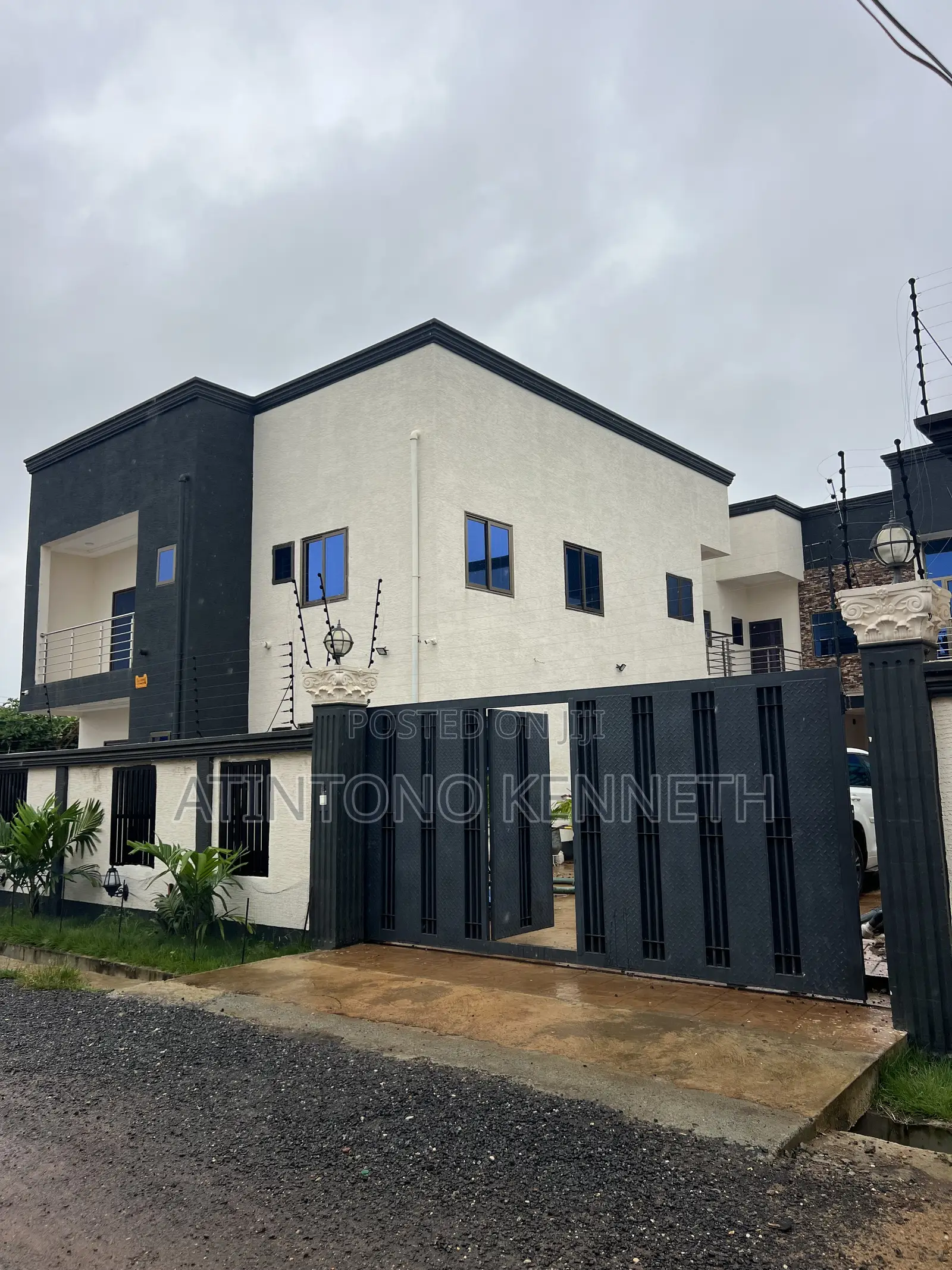 Furnished 2bdrm Block of Flats in Jah Bless, Amrahia for rent