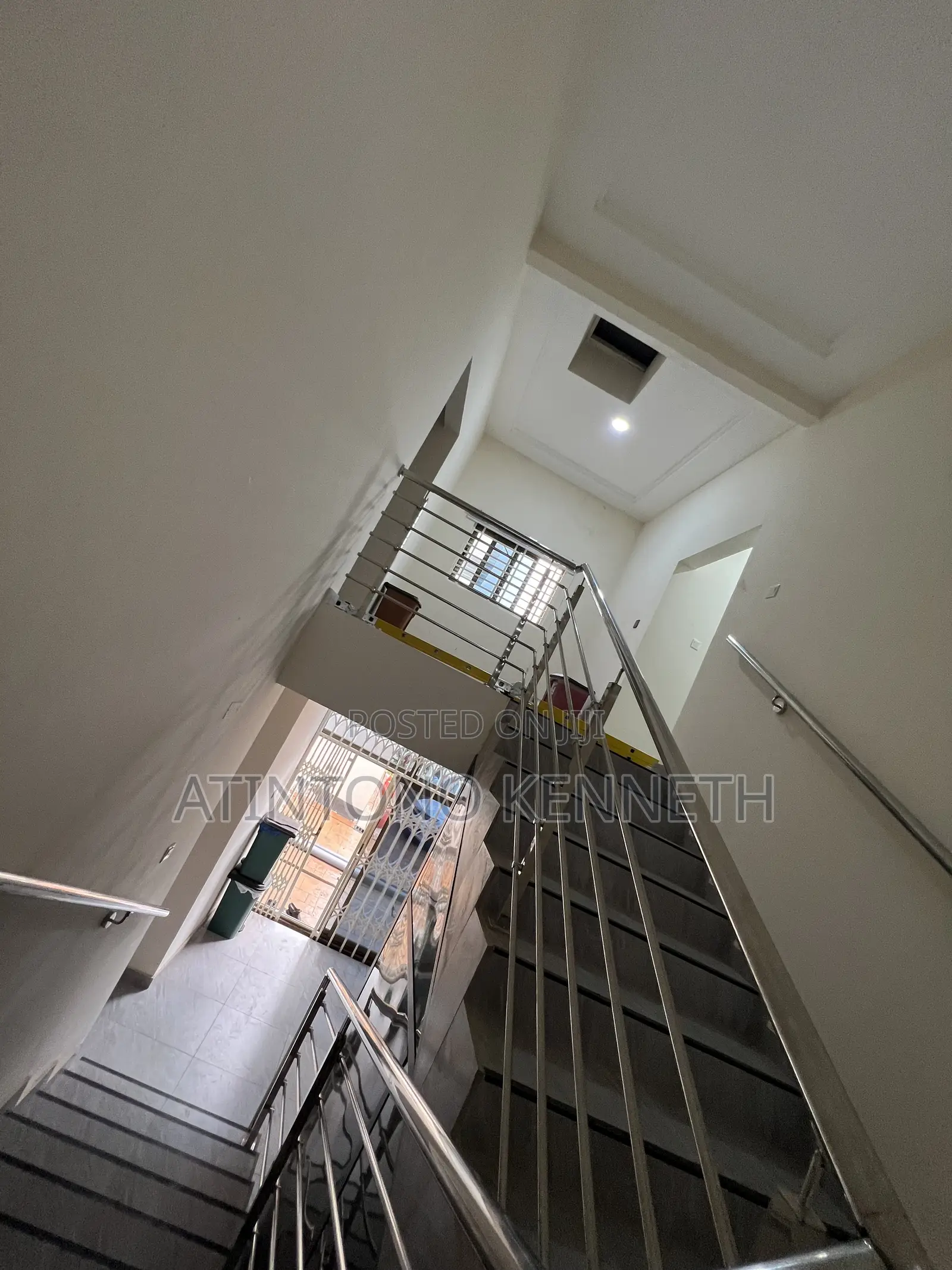 Furnished 2bdrm Block of Flats in Jah Bless, Amrahia for rent