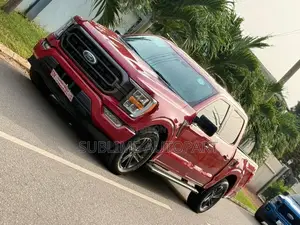 Ford F-150 2022 Red