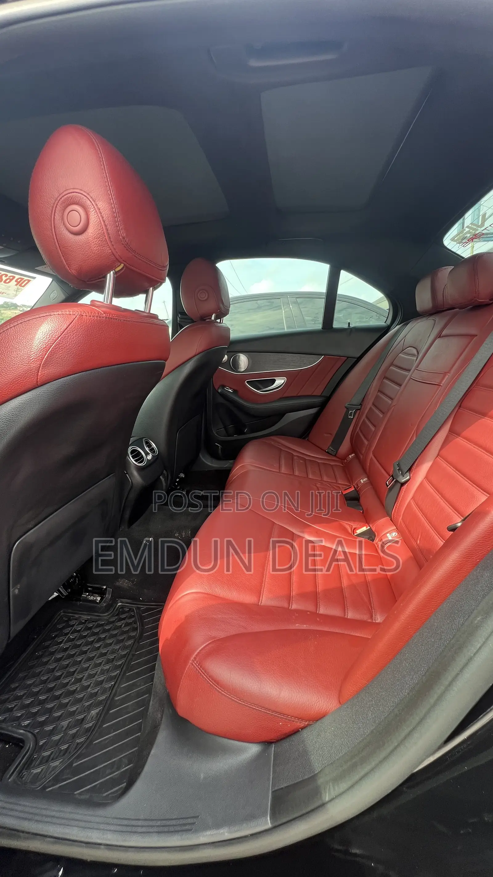 Mercedes-Benz C300 2020 Black