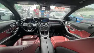 Mercedes-Benz C300 2020 Black