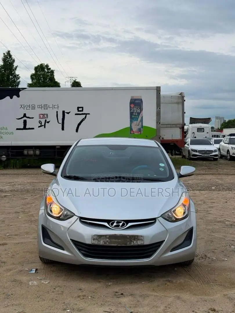 Hyundai Avante 2015 Gray
