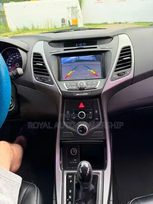 Hyundai Avante 2015 Gray