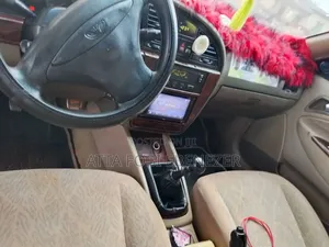 Daewoo Nubira 1999 Red