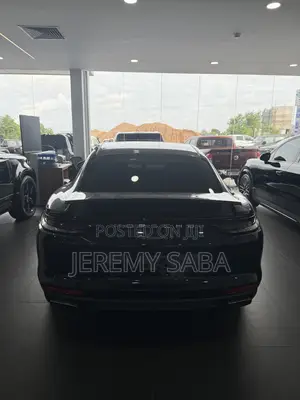 Porsche Panamera 2022 Blue