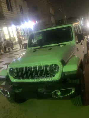 Jeep Wrangler 2025 White