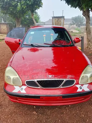 Daewoo Nubira 1999 Red
