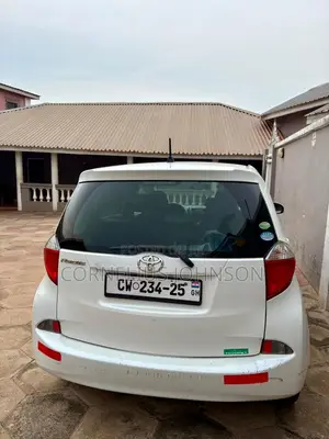 Toyota Ractis 2013 White