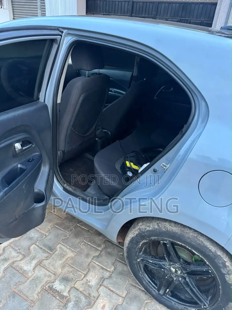 Kia Rio EX 4dr Hatchback (1.6L 4cyl 6A) 2012 Gray