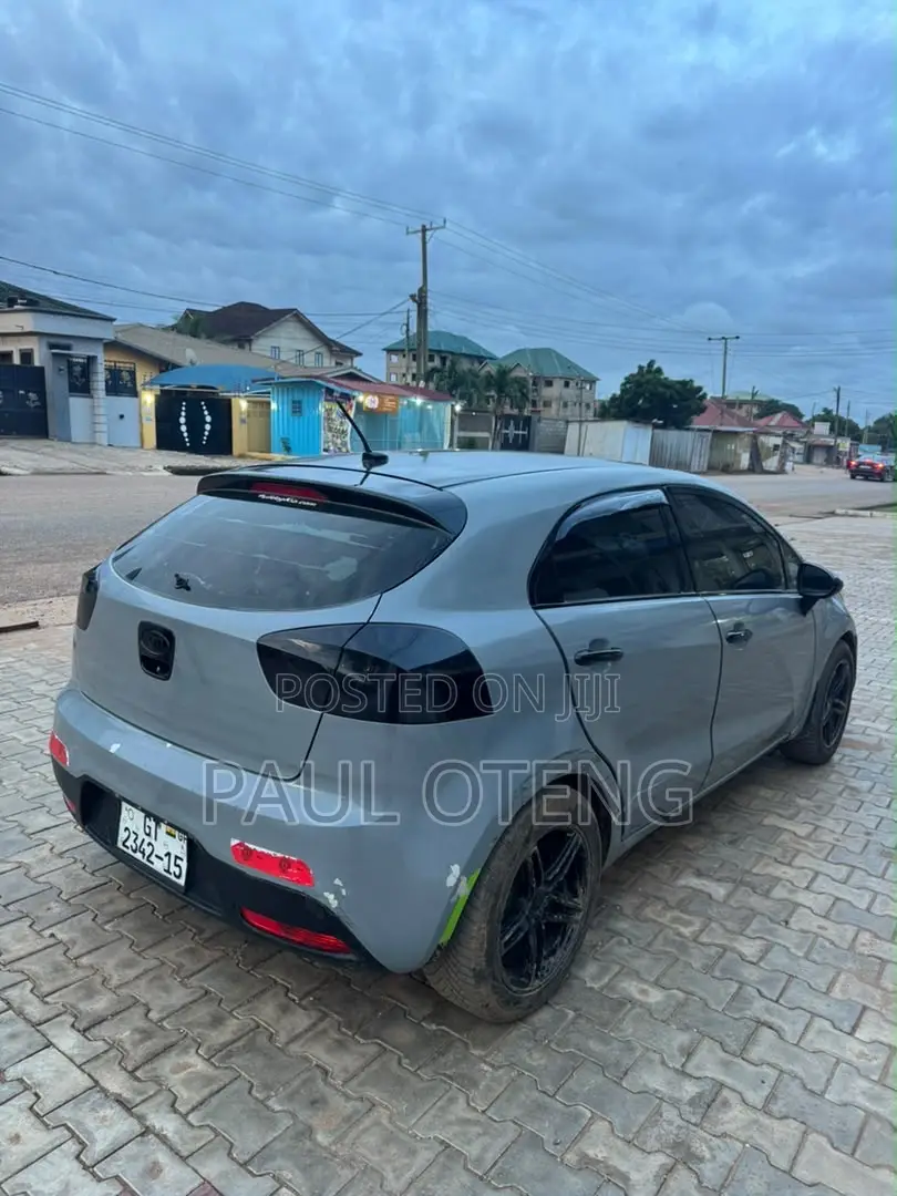 Kia Rio EX 4dr Hatchback (1.6L 4cyl 6A) 2012 Gray
