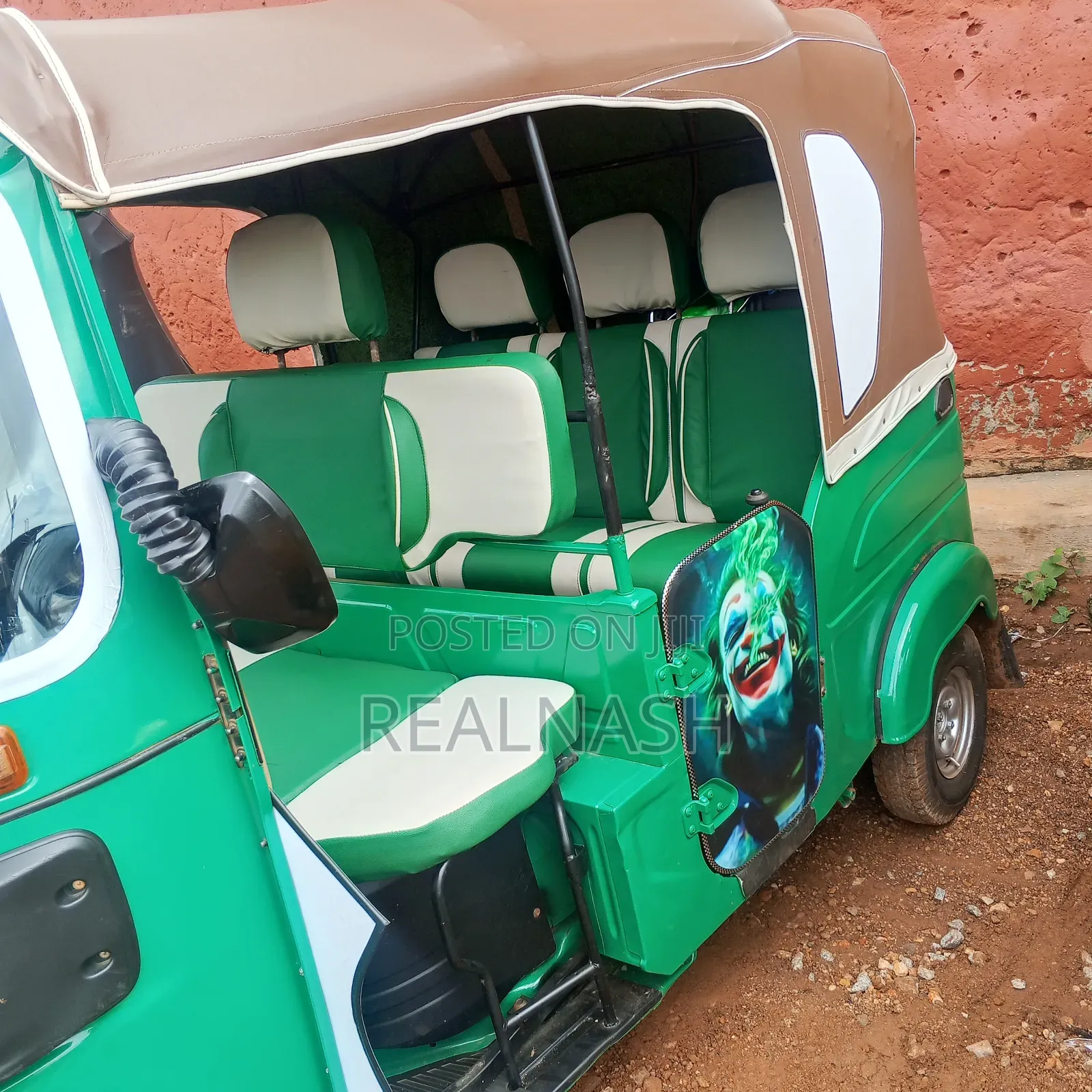Bajaj RE 2025 Green