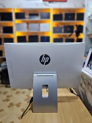Desktop Computer HP Pavilion 27 8GB Intel Core i5 HDD 1T