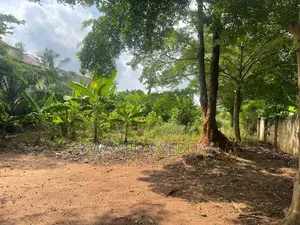 1 Half Plot at Amasaman Stadium Road