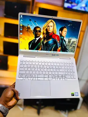 Laptop Dell Inspiron 7566 8GB Intel Core i5 SSD 512GB