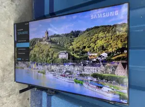 Samsung 50” Smart Crystal Tv
