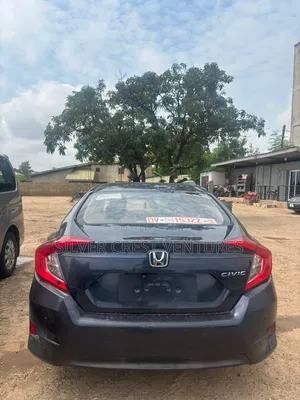 Honda Civic 2017 Blue