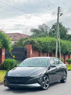 Hyundai Elantra Limited 2021 Gray