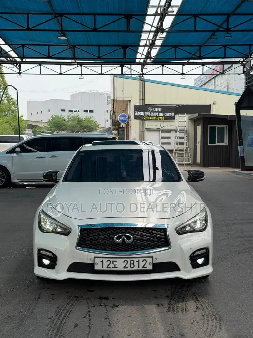 Infiniti Q50 2014 White