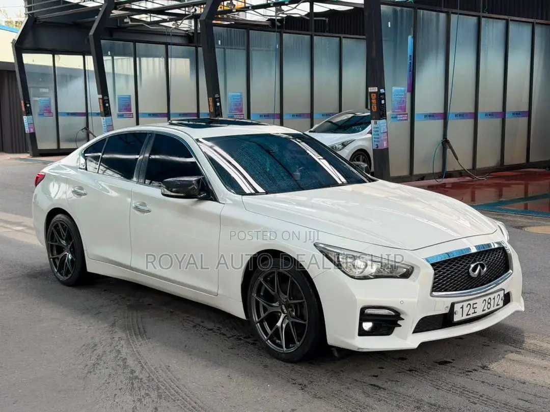Infiniti Q50 2014 White