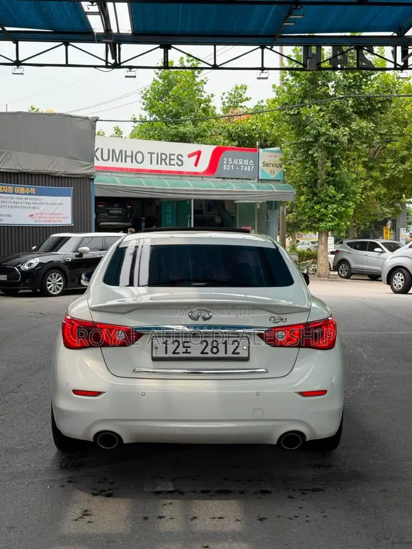 Infiniti Q50 2014 White