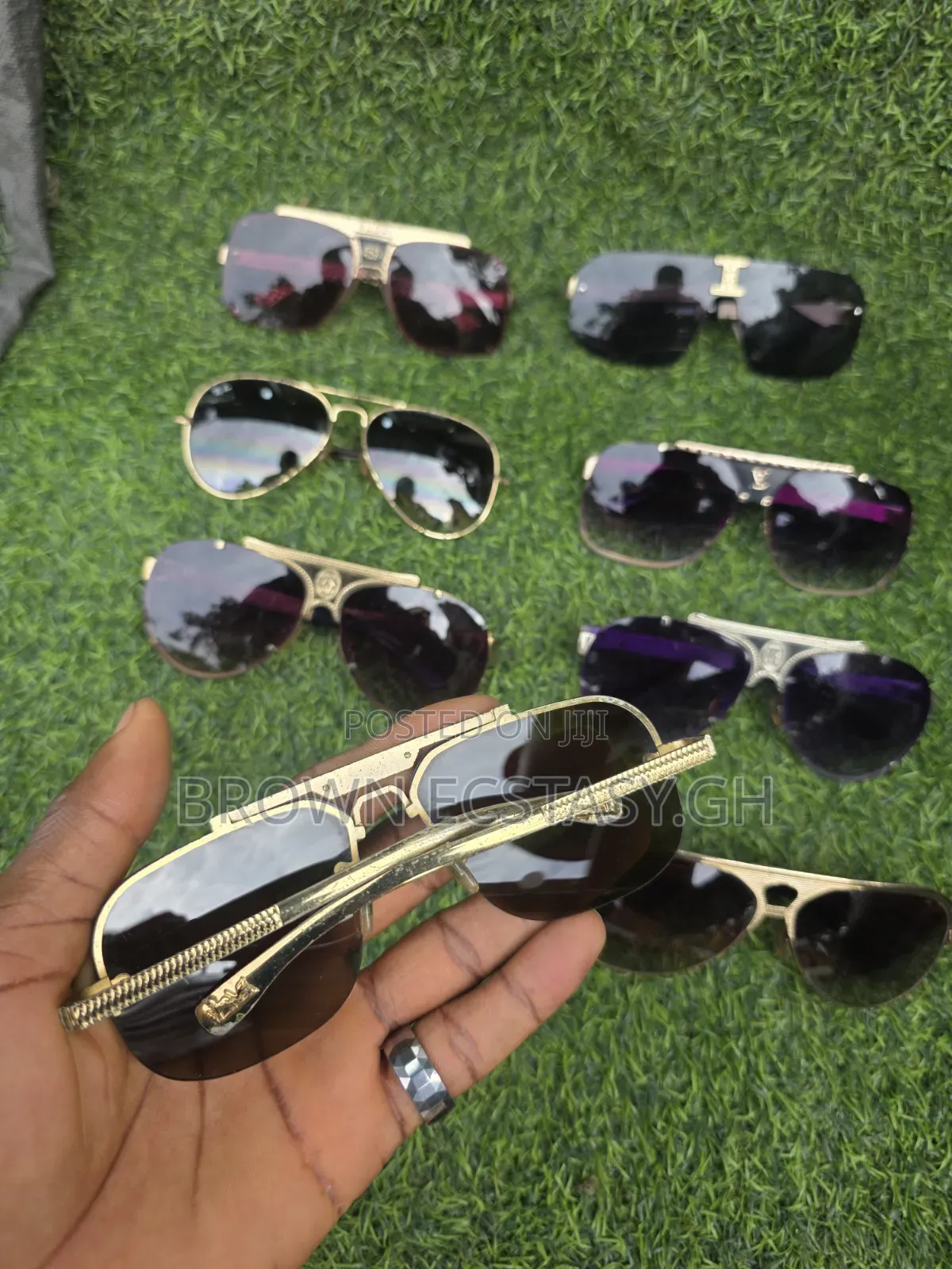 Designer Pre-Owned Sunglasses (Uk Used) Swipe for Close Ups
