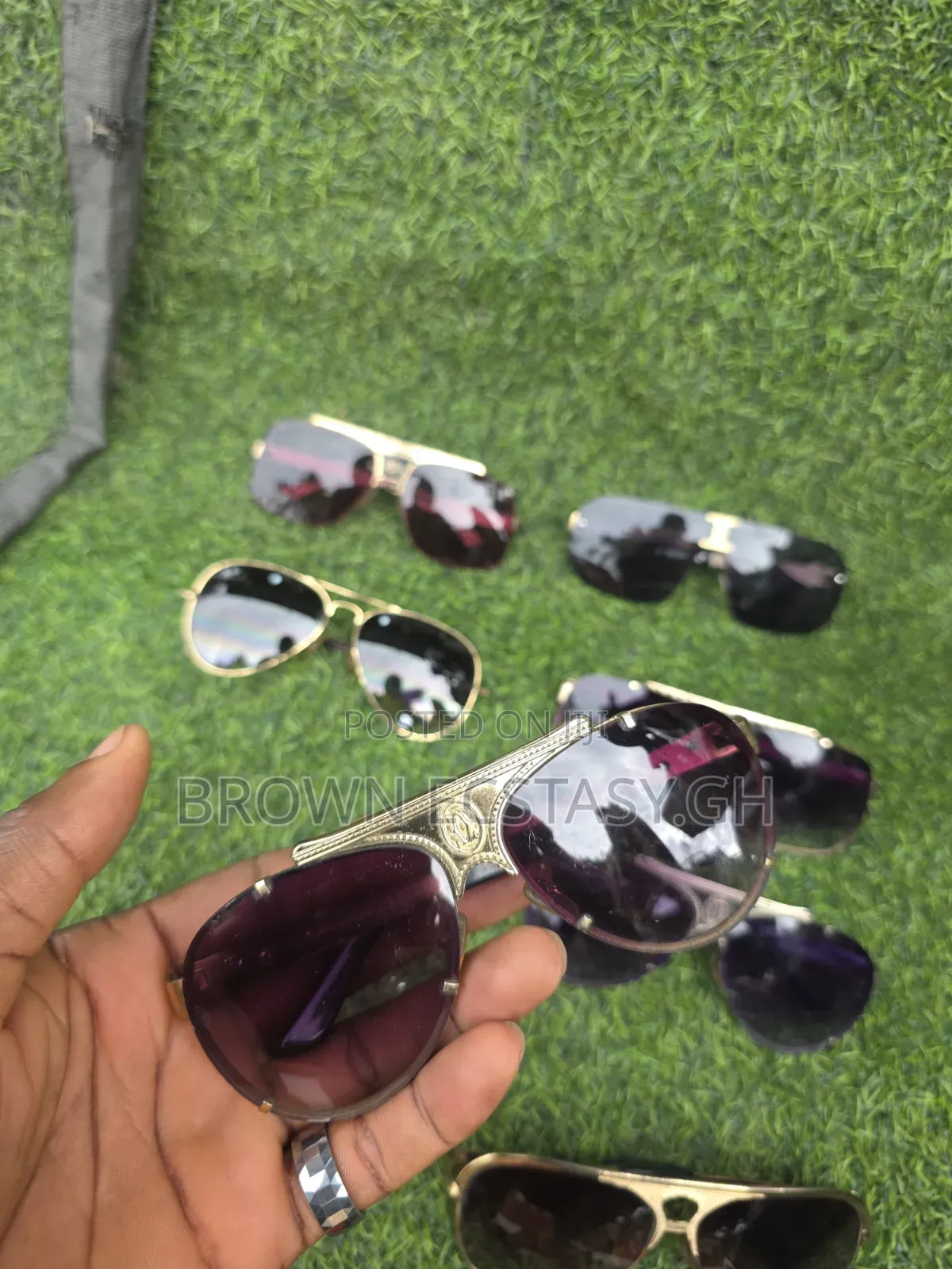 Designer Pre-Owned Sunglasses (Uk Used) Swipe for Close Ups