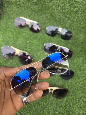 Designer Pre-Owned Sunglasses (Uk Used) Swipe for Close Ups