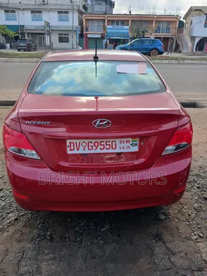 Hyundai Accent 2016 Red