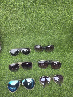 Us Used Sunglasses (Swipe for More)